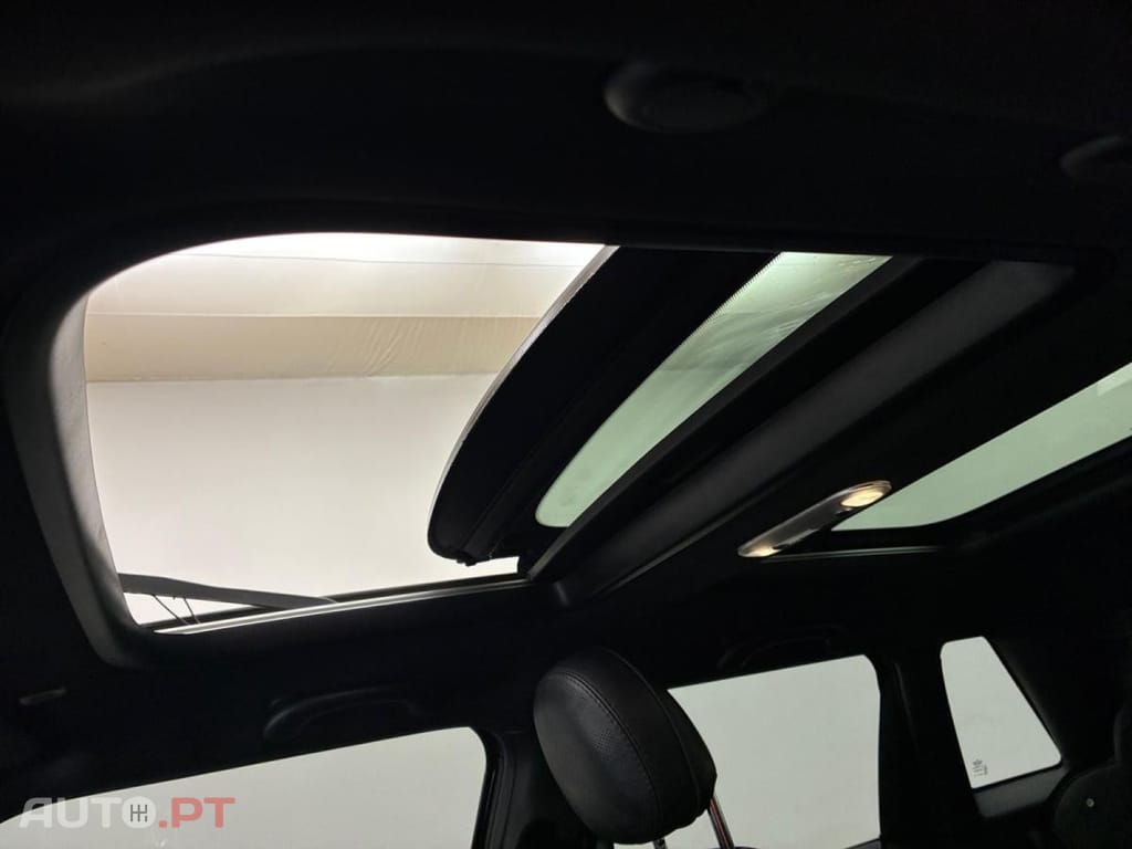 MINI John Cooper Works Finition JCW Auto