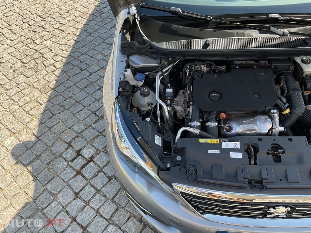 Peugeot 308 1.5 BlueHDi Allure