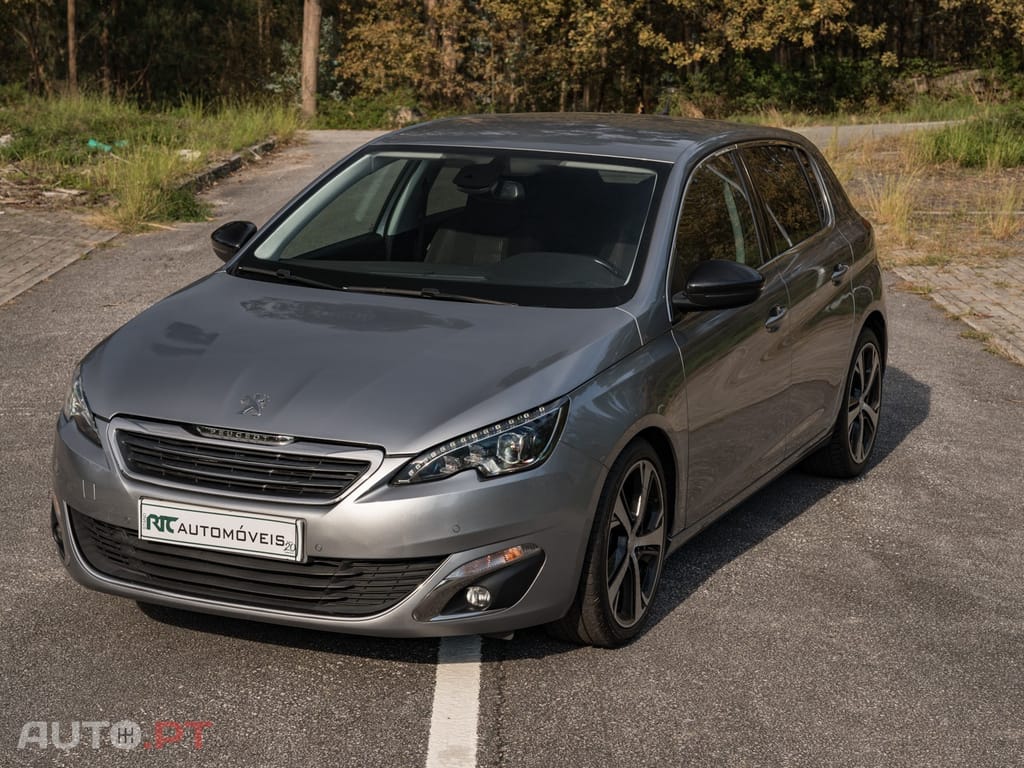 Peugeot 308 1.2 PureTech Allure J18