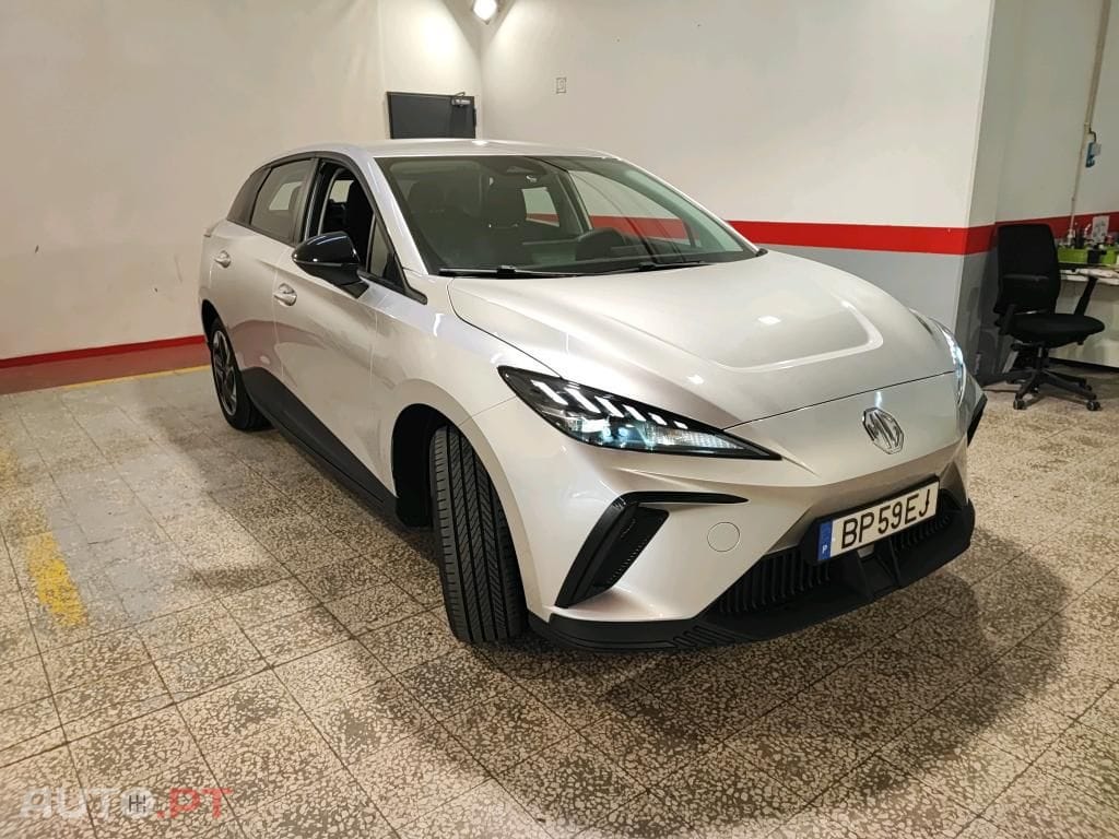 MG MG4 49 kWh Standard