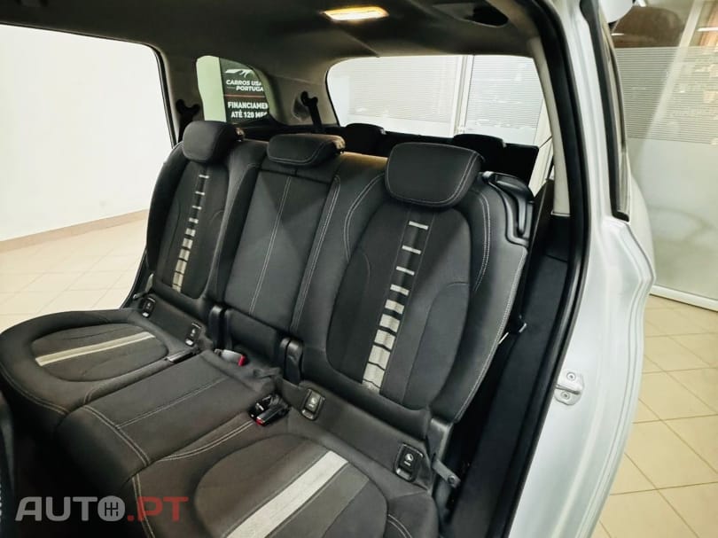 BMW 216 d 7L Line Sport