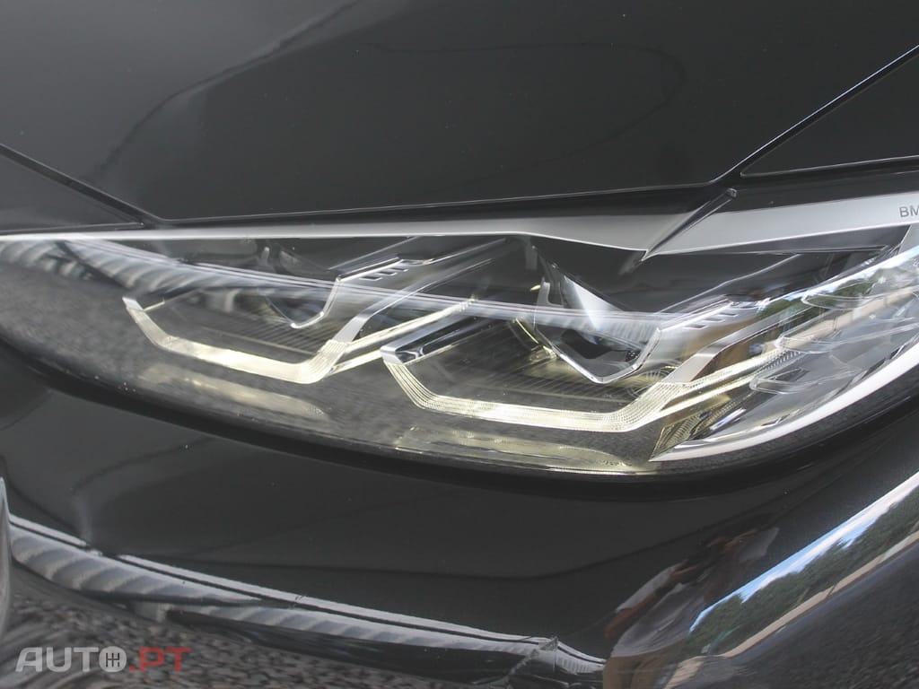 BMW i4 eDrive40 Desportiva M
