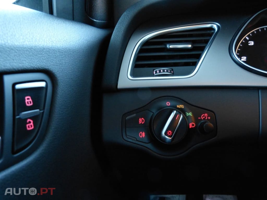 Audi A4 2.0 TDI Business Line Sport