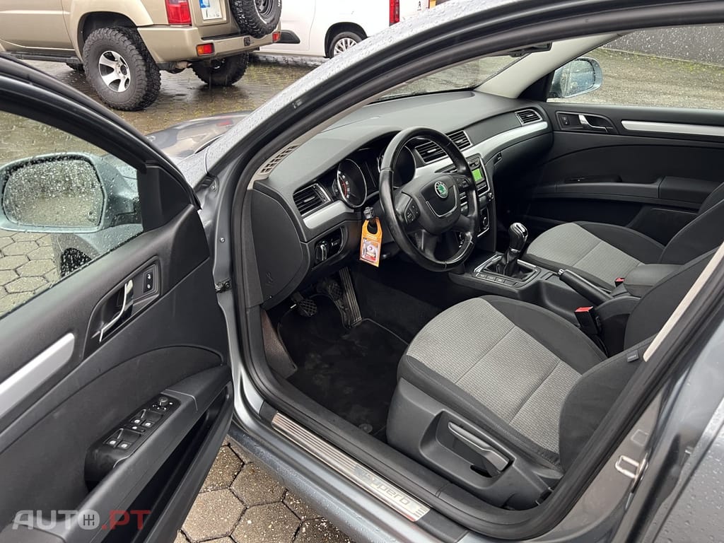 Skoda Superb Break 1.6 TDI Ambition