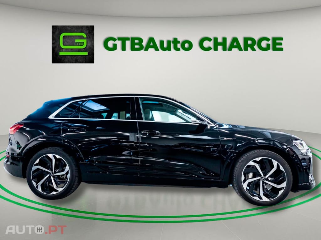 Audi E-Tron I.V.A DEDUTÍVEL 55 Q S LINE