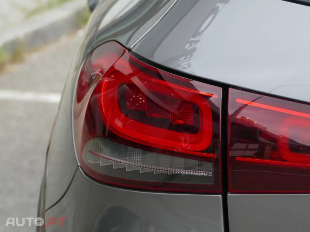 Mercedes-Benz EQA 250 AMG Line