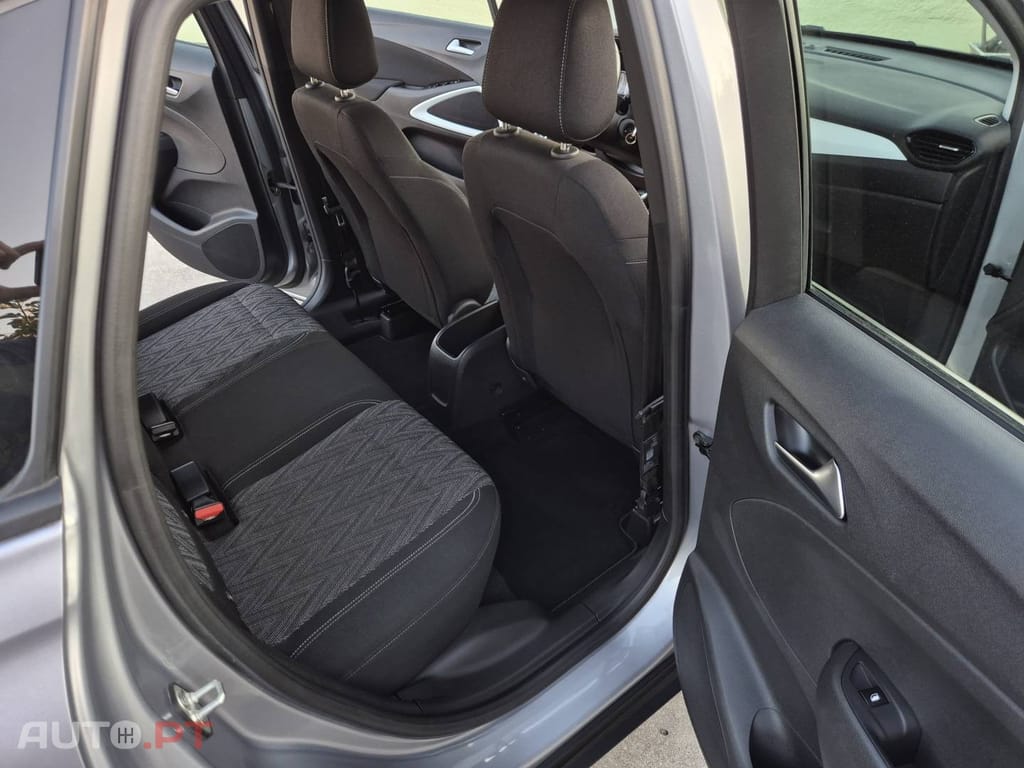 Opel Crossland X 1.2 T 2020