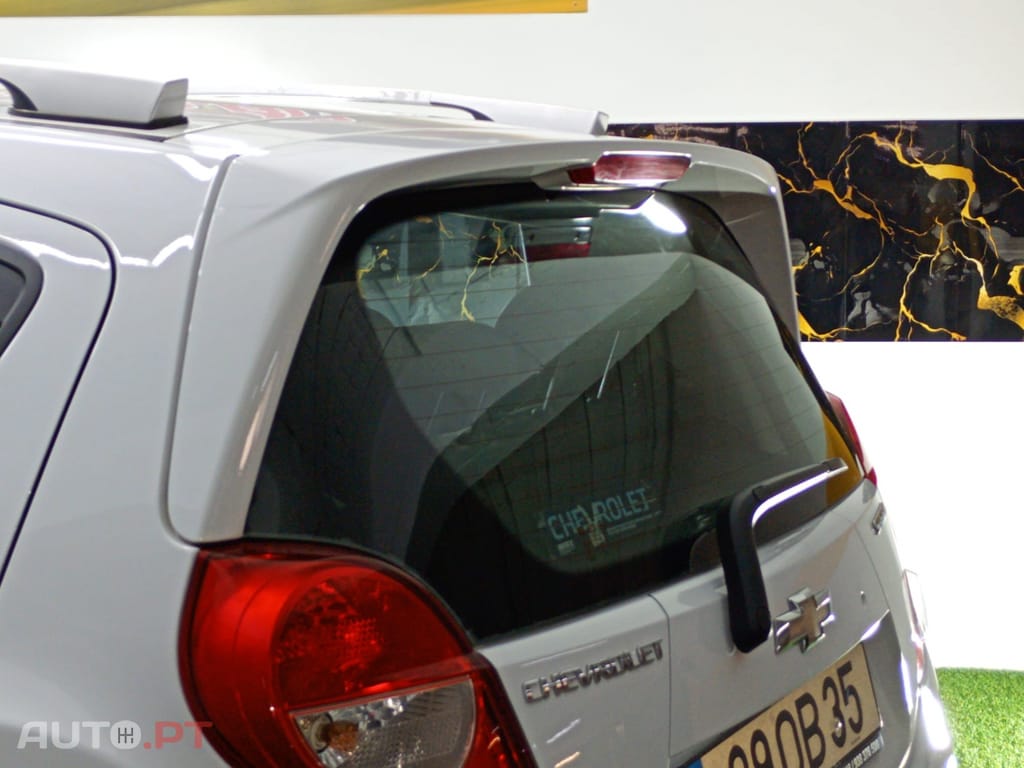 Chevrolet Spark 1.0 L Bi-Fuel
