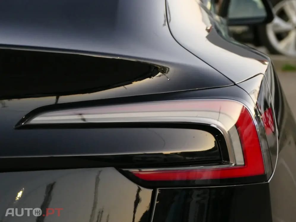 Tesla Model 3 Long Range Tração Integral