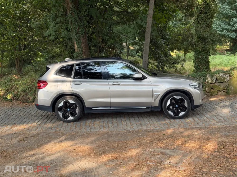 BMW iX3 M Sport Impressive