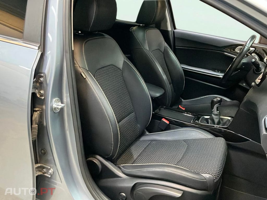 Kia Ceed 1.0 T-GDI GT Line
