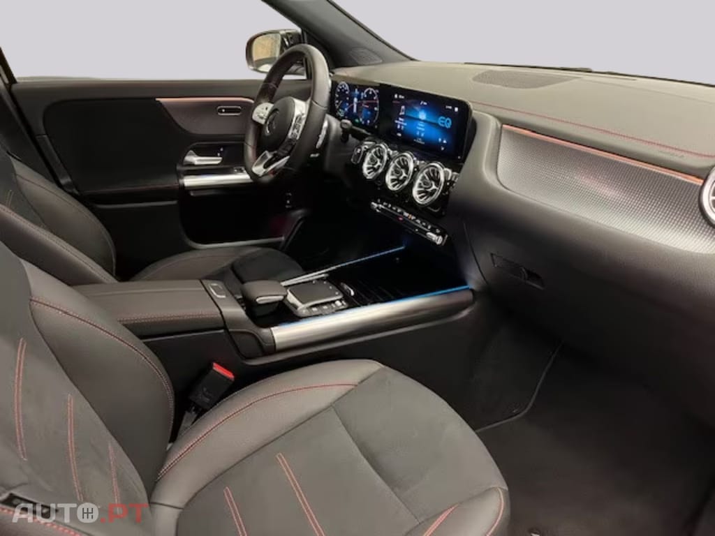 Mercedes-Benz EQA 300 4Matic AMG I.V.A DEDUTÍVEL 