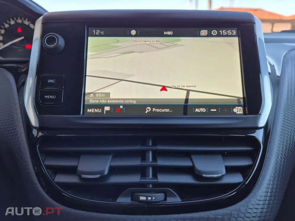 Peugeot 2008 1.5 BlueHDi Active