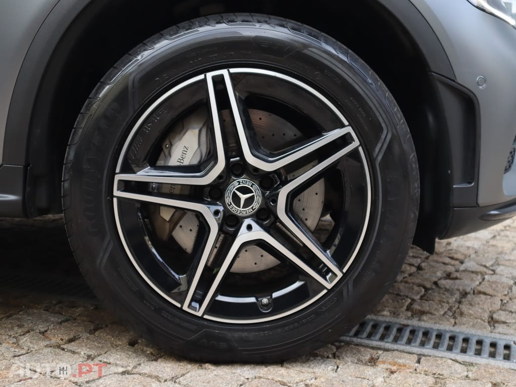 Mercedes-Benz GLC 300 de Coupe 4Matic 9G-TRONIC AMG Line