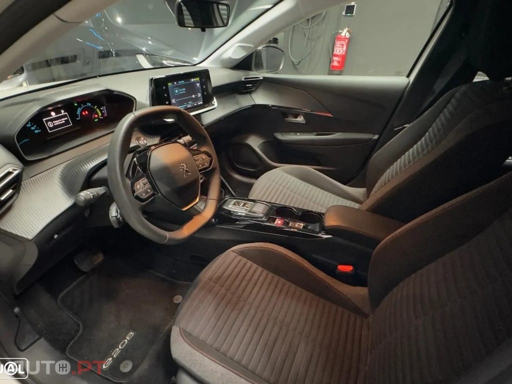 Peugeot E-208 Active Pack