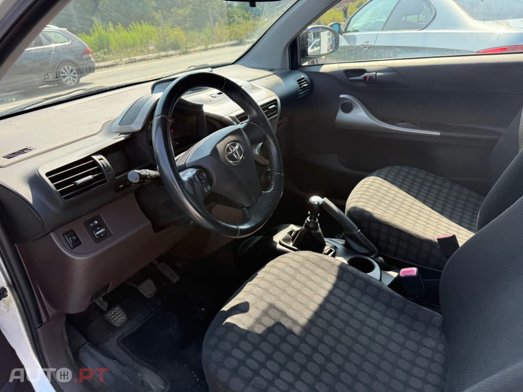 Toyota iQ 1.4 D-4D
