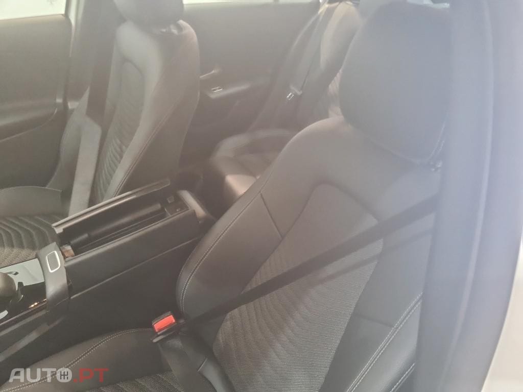 Mercedes-Benz A 250 e Style Plus