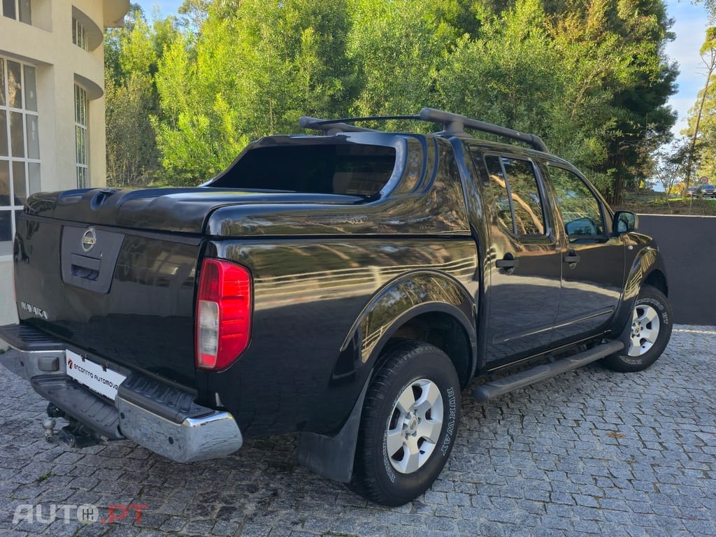 Nissan Navara 2.5 dCi CD LE Premium