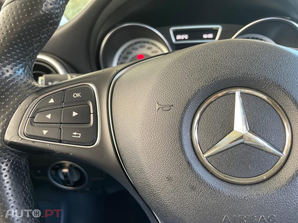 Mercedes-Benz CLA 220 d Shooting Brake AMG Line Aut.