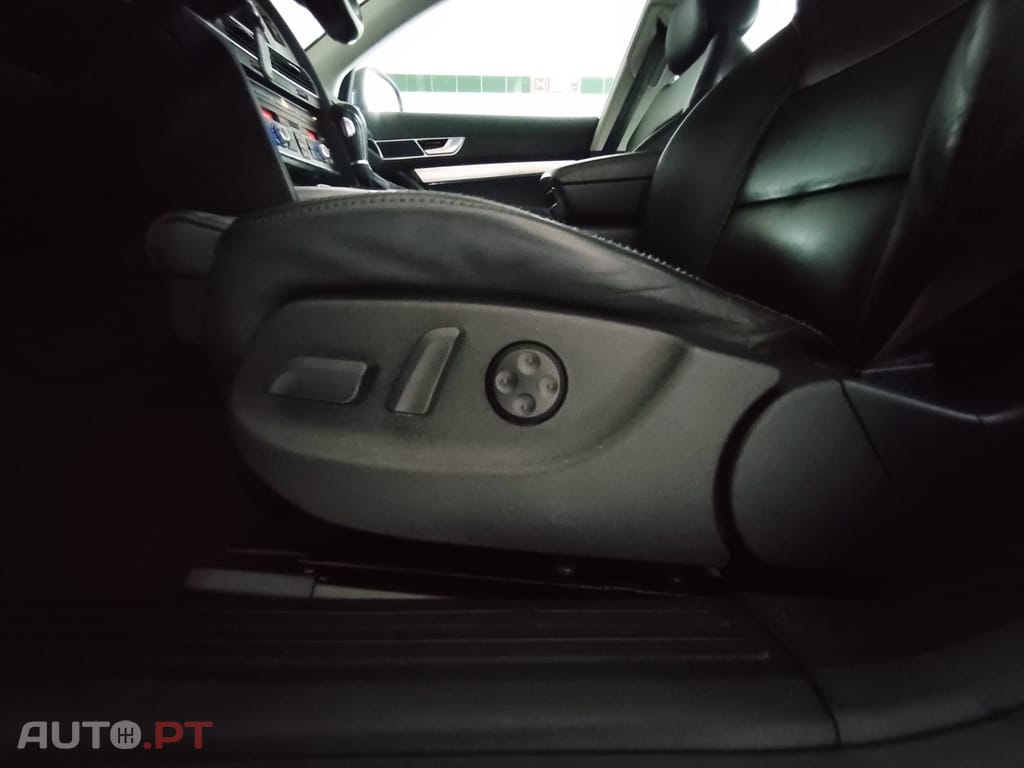 Audi A6 2.0 TDi S-line Multitronic