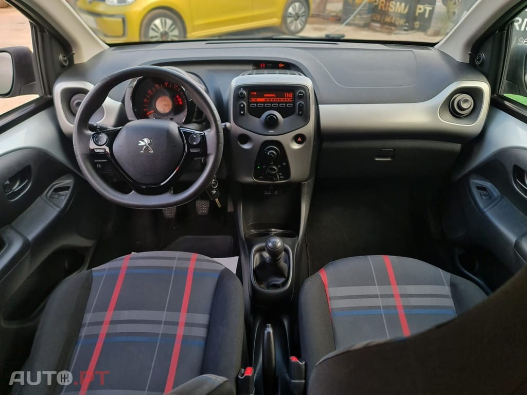 Peugeot 108 1.0 VTi Style