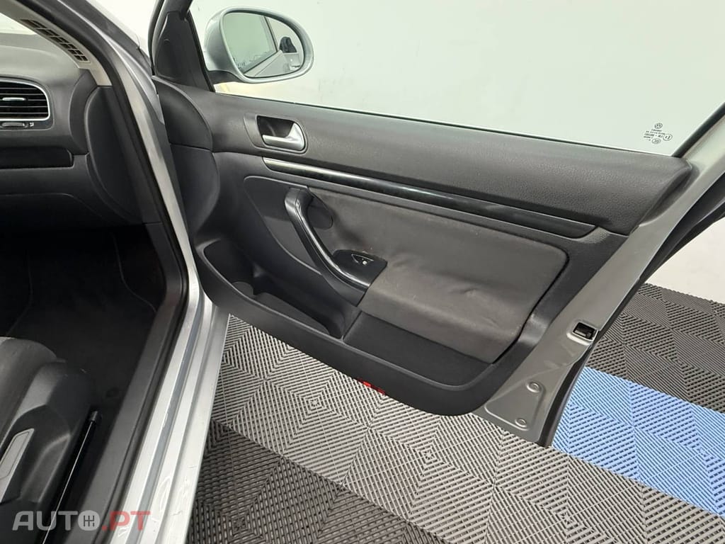 Volkswagen Golf Variant 1.6 TDi Confortline