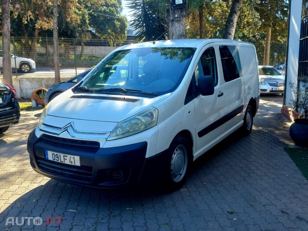 Citroen Jumpy 2.0 HDi L2H1 Semi-Vidrada