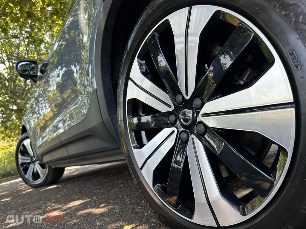 Volvo XC40 Recharge Plus