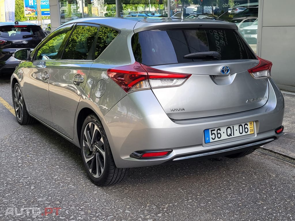 Toyota Auris 1.8 HSD Comfort