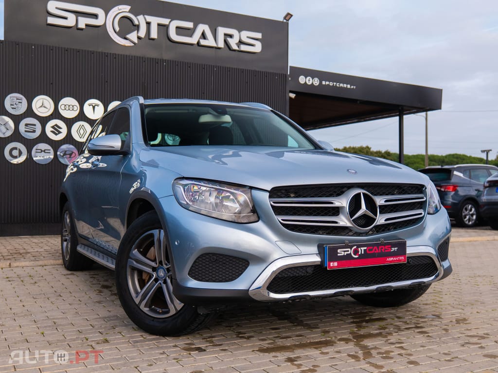 Mercedes-Benz GLC 220 d 4Matic 9G-TRONIC