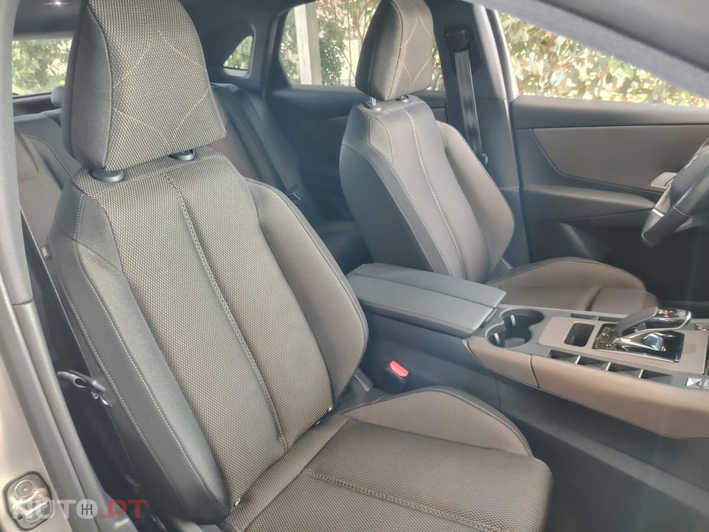 DS DS7 Crossback 1.6 180 cv EAT8 SO CHIC