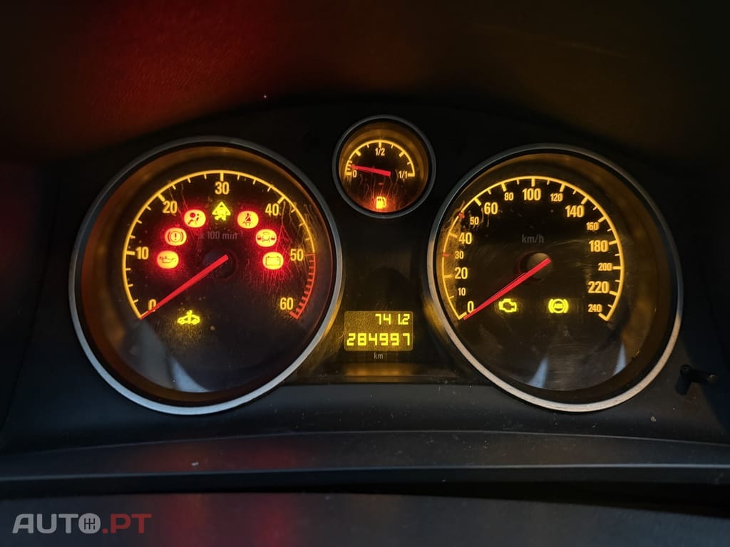 Opel Zafira 1.7 CDTi EcoFLEX — fotografia 18