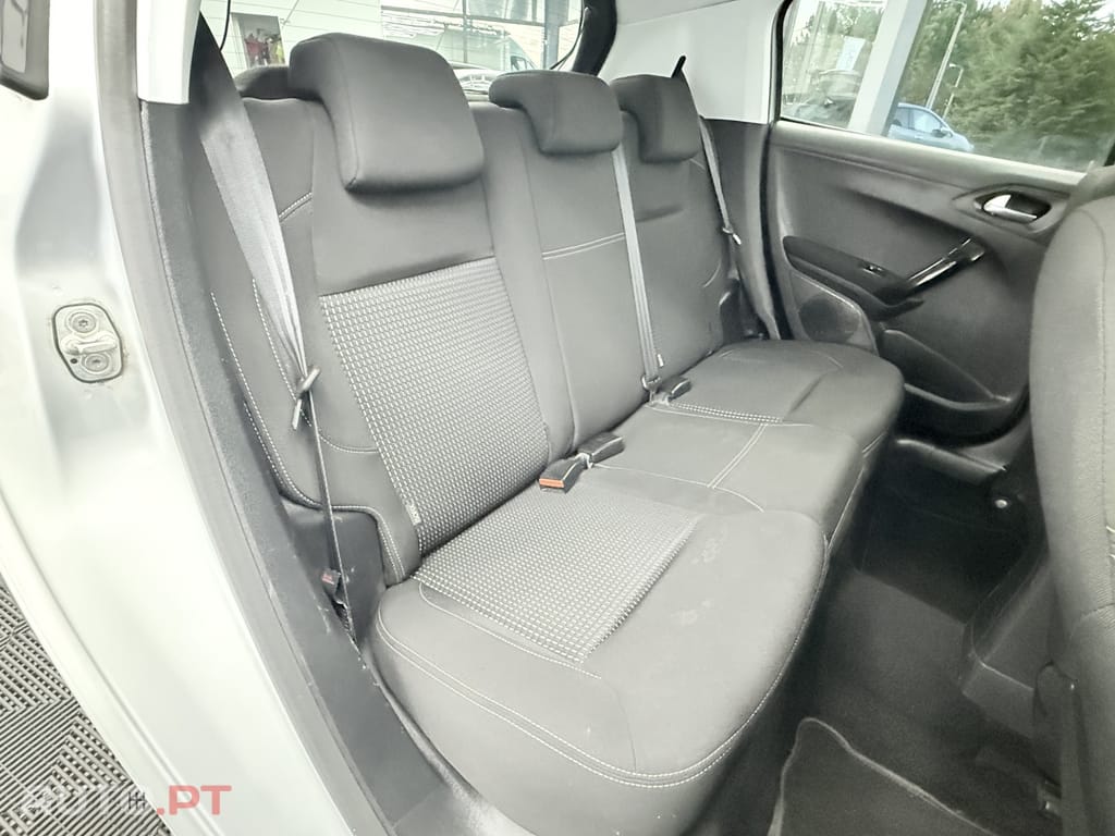 Peugeot 208 1.2 PureTech Allure