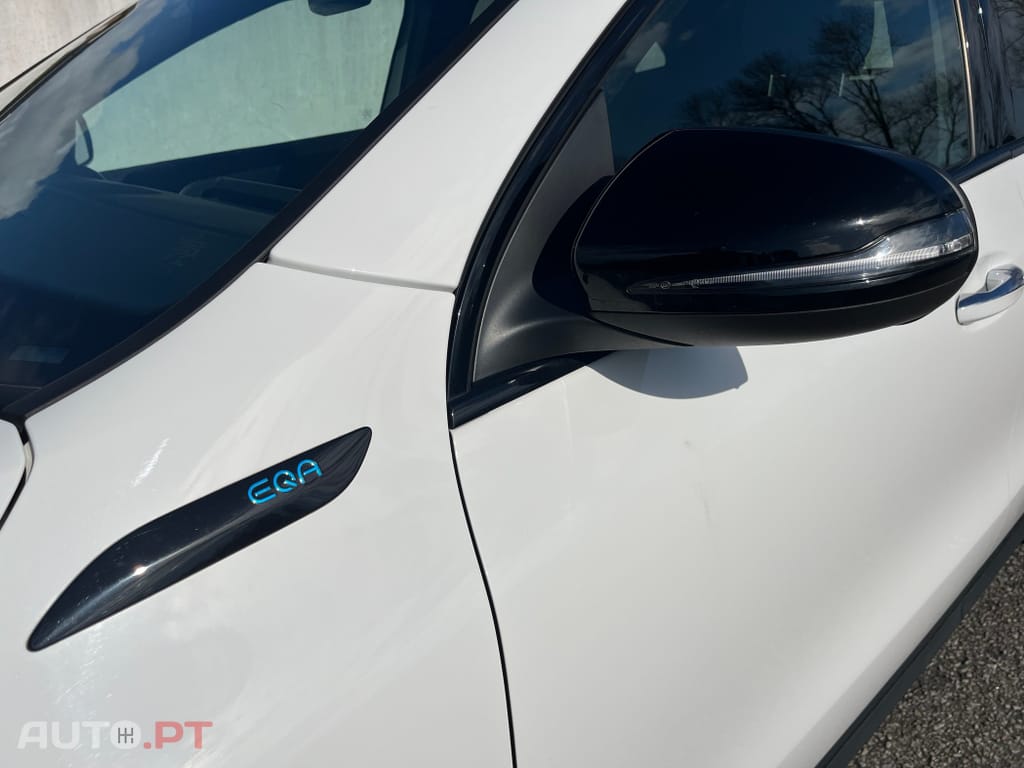 Mercedes-Benz EQA 250 AMG Line