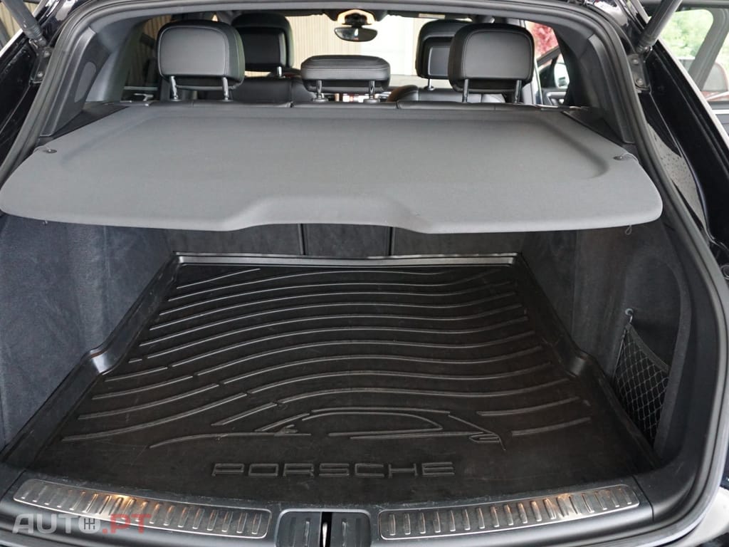Porsche Macan PDK