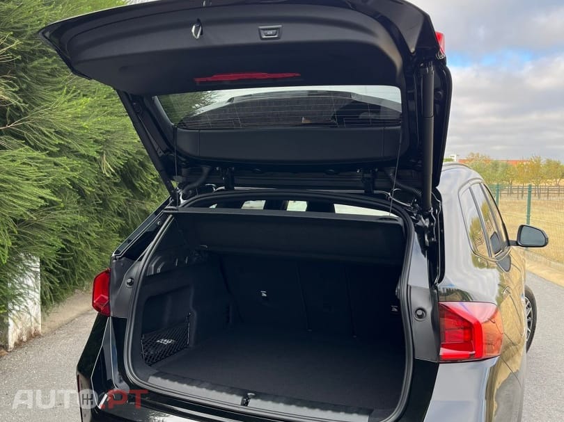 BMW X1 xDrive25e Pack Desportivo M