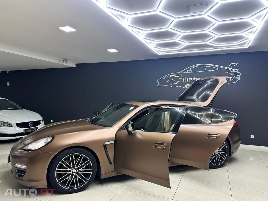 Porsche Panamera Platinum Edition