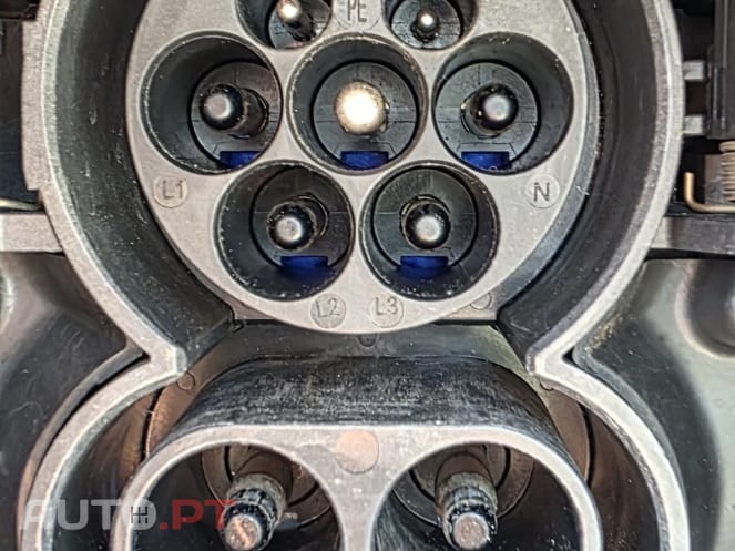 Mercedes-Benz EQT 200