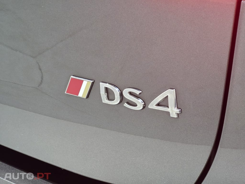 DS DS4 E-Tense Performance Line EAT8