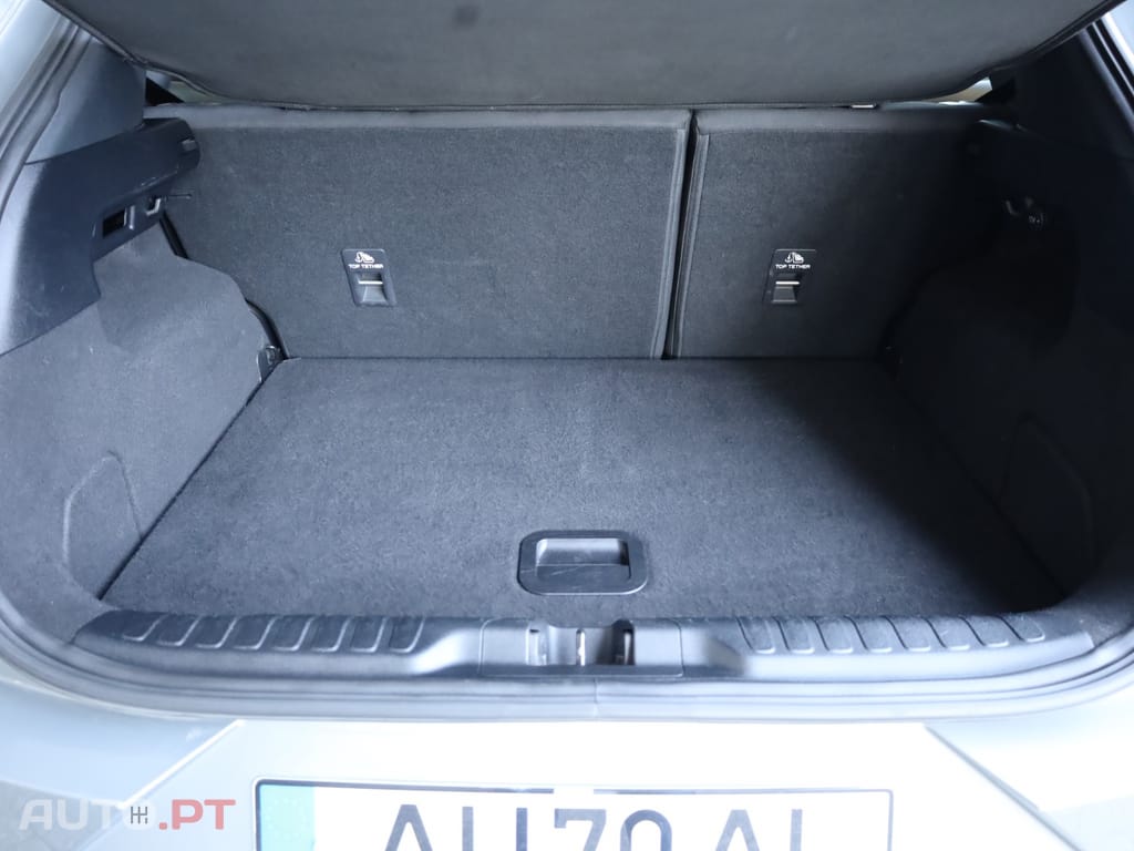 Ford Puma 1.0 EcoBoost MHEV Titanium Design
