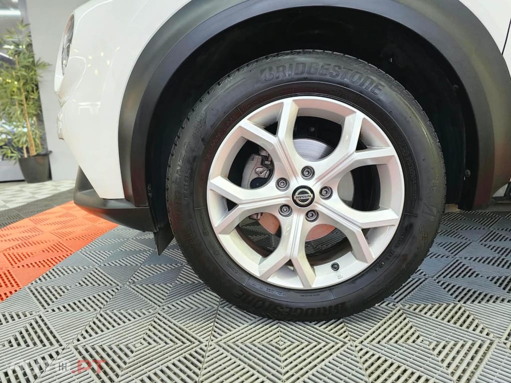Nissan Juke 1.0 DIG-T N-Connecta