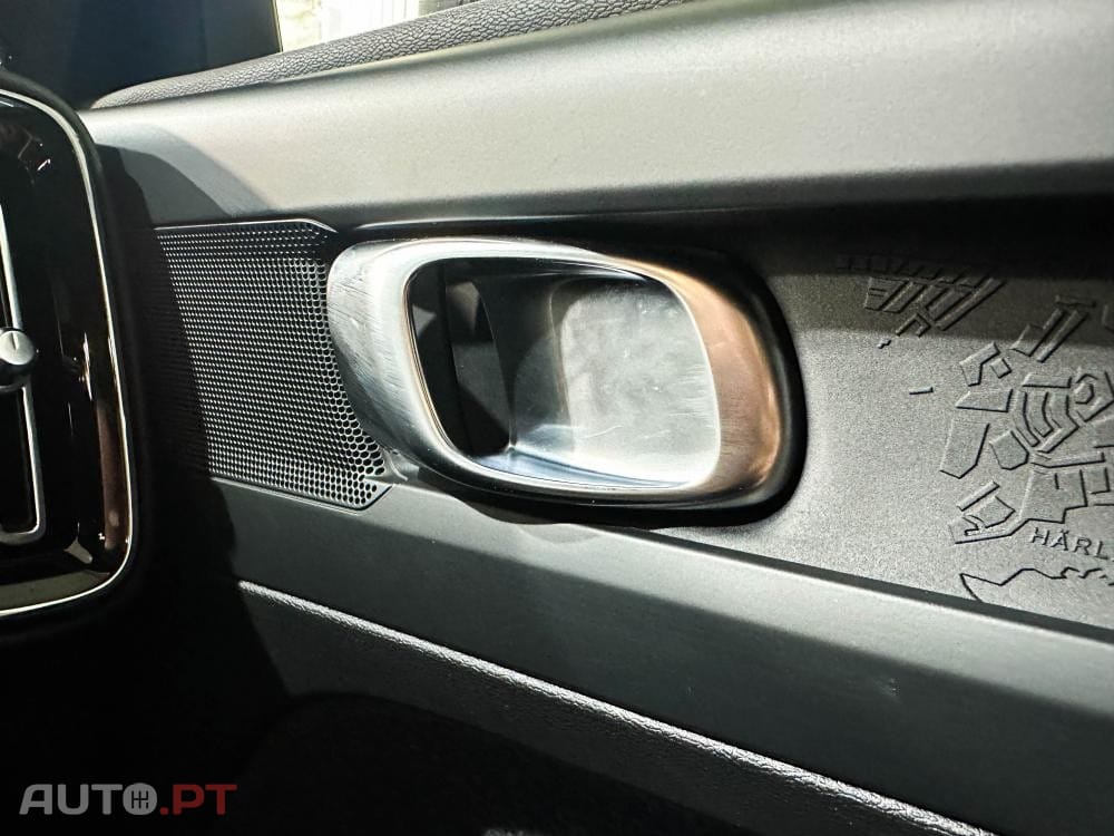 Volvo C40 Recharge 82 kWh Twin Motor Plus