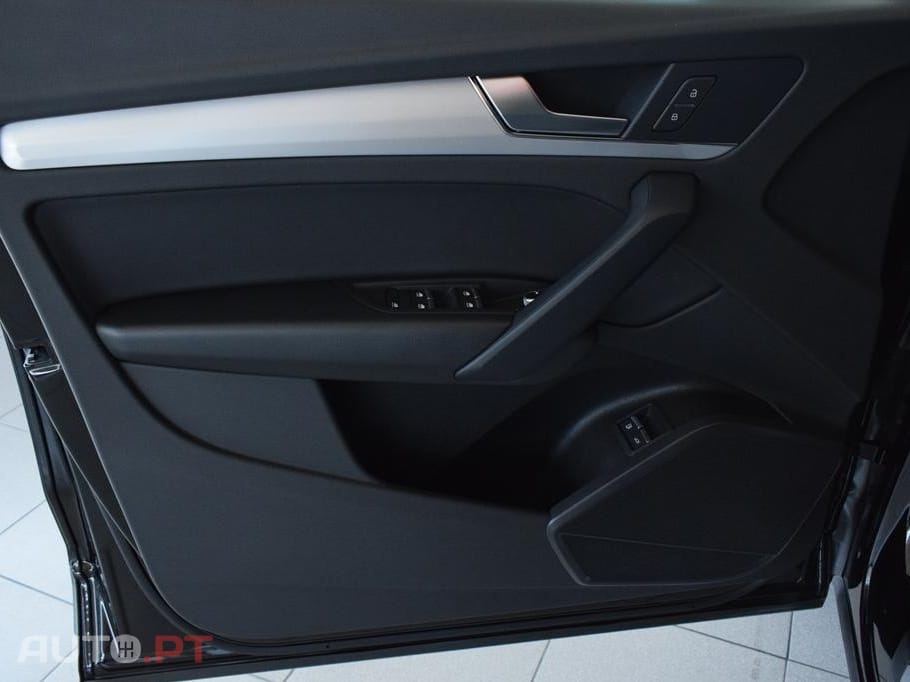 Audi Q5 50 TFSIe quattro Advance S tronic