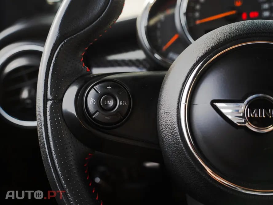 MINI Cooper Cooper SD