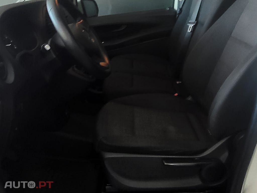 Mercedes-Benz Vito 111cdi 9 lugares