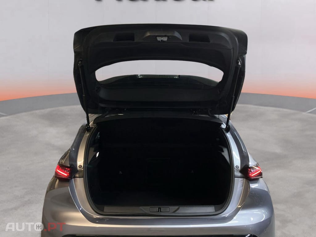 Peugeot 308 1.6 Hybrid GT Pack e-EAT8