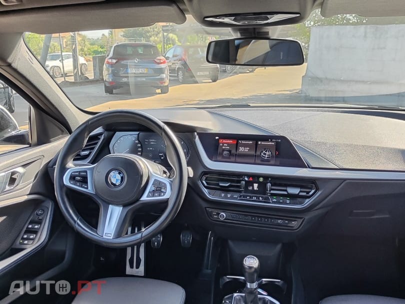 BMW 116 d Pack Desportivo M