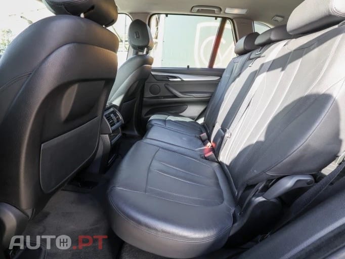 BMW X5 25 d sDrive Comfort 7L