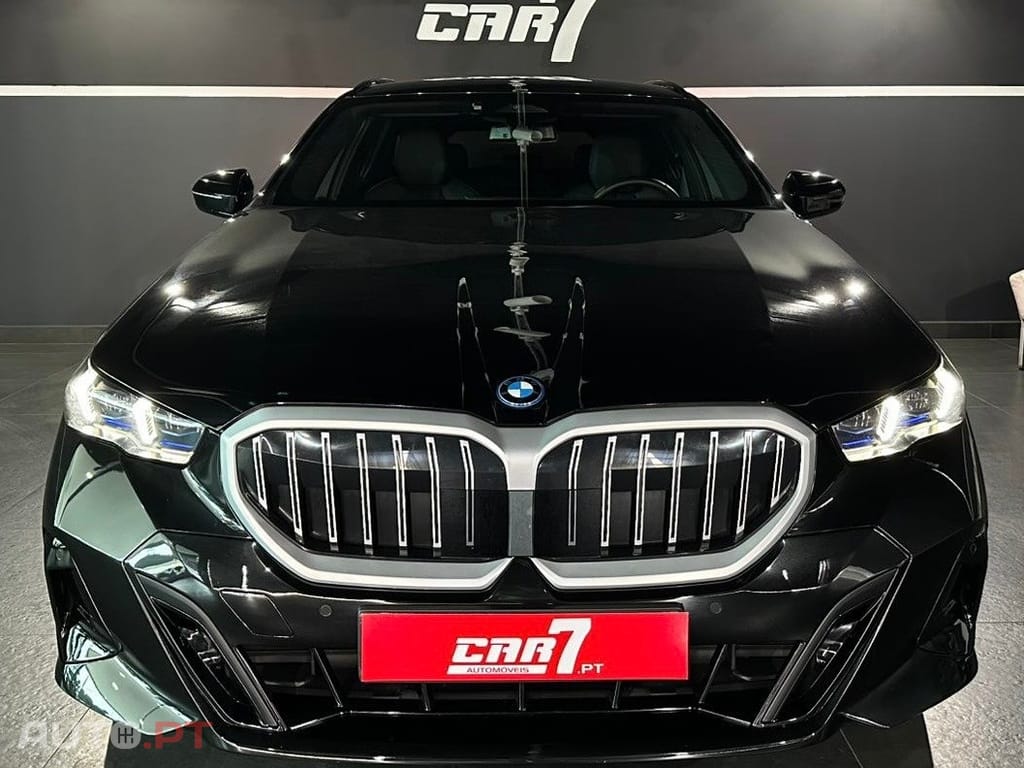BMW 530 e Pack Desportivo M