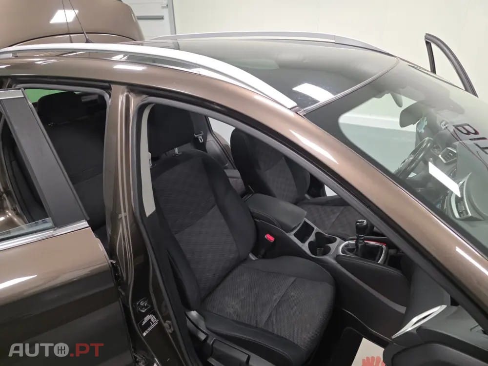 Nissan Qashqai 1.5 dCi N-Connecta Led